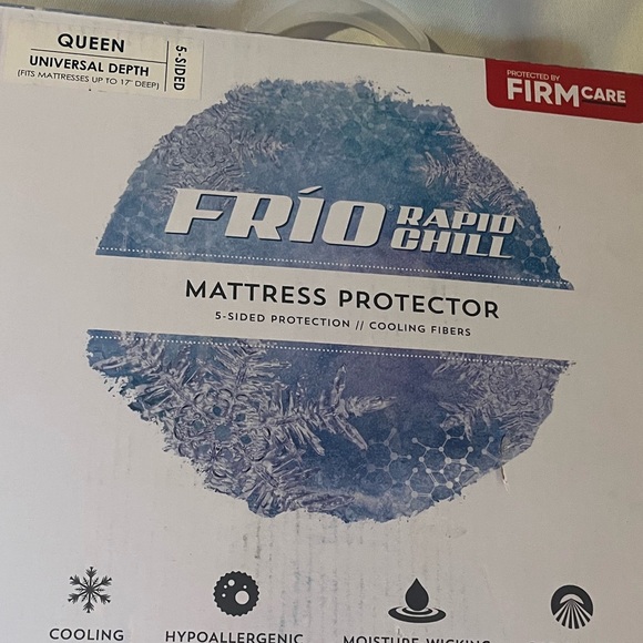 NWT Frio Rapid Chill Mattress Cover Queen Size - Picture 2 of 7